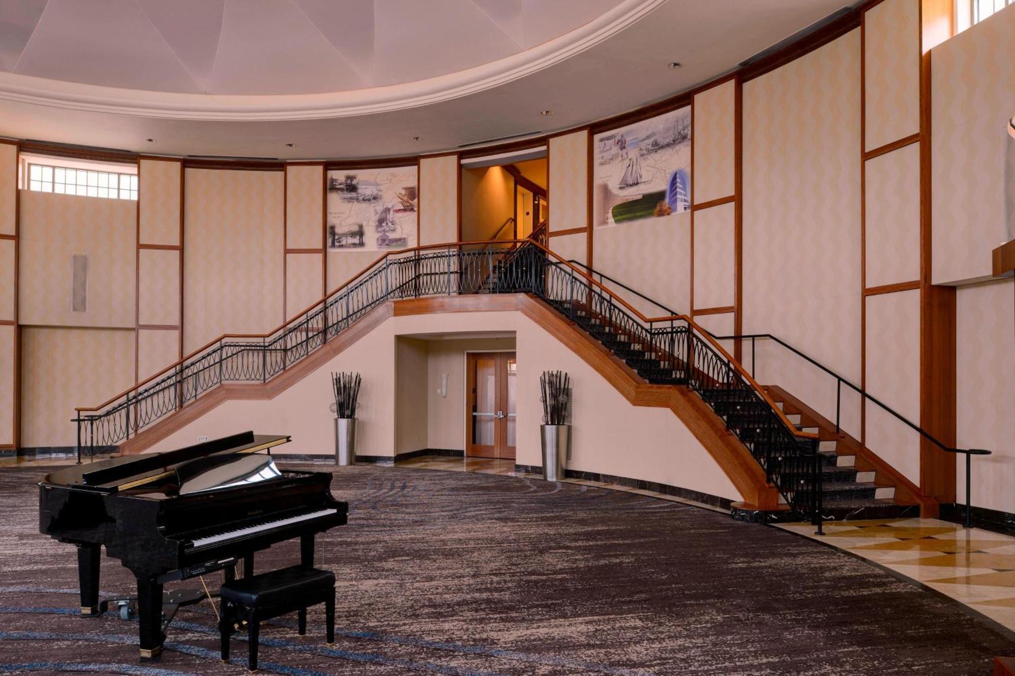 Newport News Marriott At City Center Exterior foto