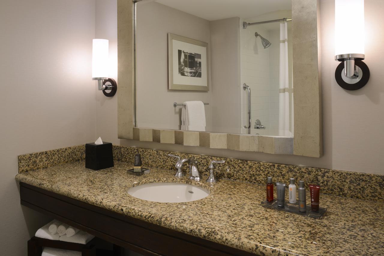Newport News Marriott At City Center Exterior foto