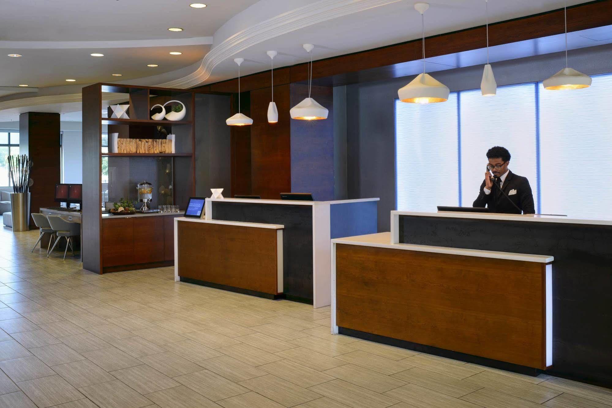 Newport News Marriott At City Center Exterior foto