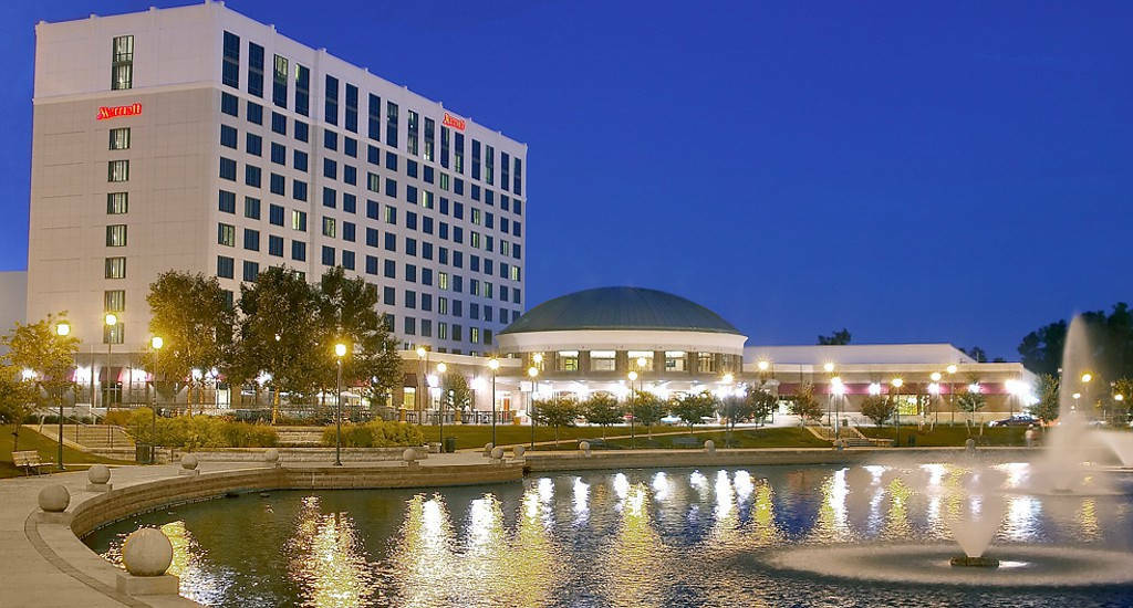 Hotel Newport News Marriott At City Center Exterior foto